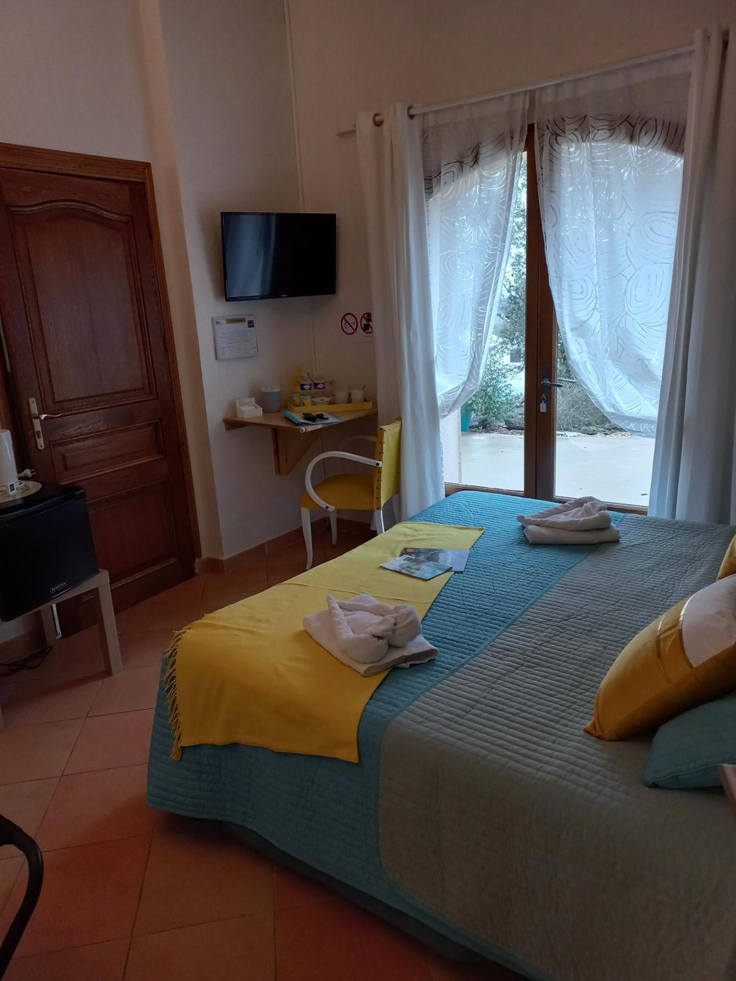 Villa Asunda B&B Spa & Sauna, Chambres D'Hotes Saint-Maximin Εξωτερικό φωτογραφία